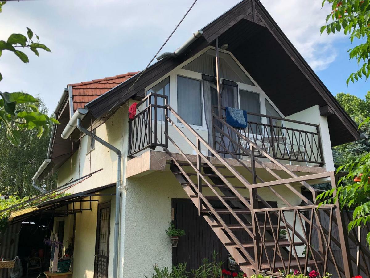 Liget Apartman Balatonfoldvar Ngoại thất bức ảnh
